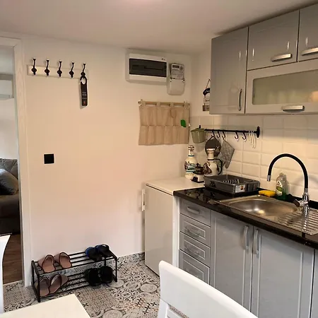 Apartment Mirka *