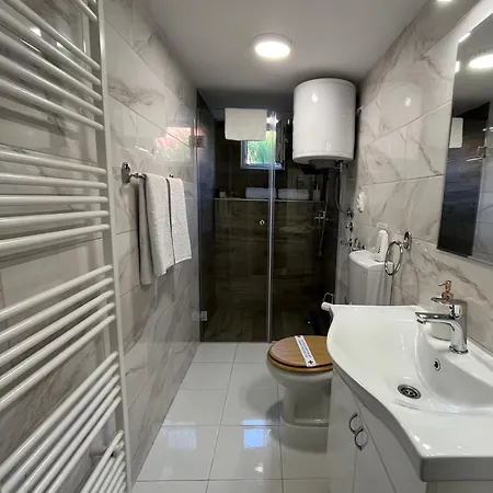 Mirka Apartment
