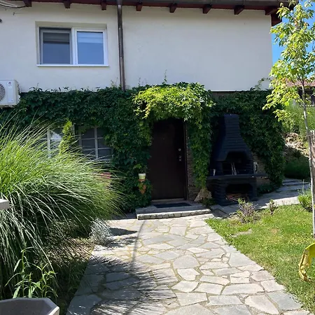 Mirka Apartman